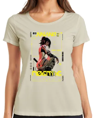 Productafbeelding van Cyberpunk T-shirt voor dames, futuristisch design, met afbeeldingen die verwijzen naar de thema's "toekomst", "Noemie", "Japan" en "Y2K". Kleur: naturel. Maat: XL