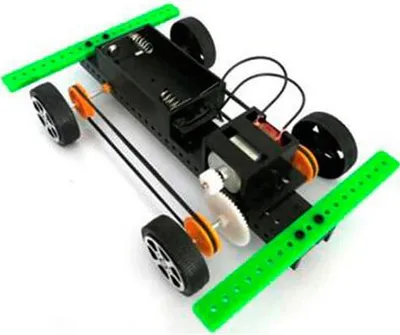 Produktbild von Auto Bausatz mit Elektromotor und Batteriekasten