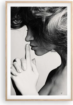 Produktbild von Gerahmtes Poster - Rahmen in heller Eiche - Frau Modell - 61x91,5 cm - Wand Bild - Wanddeko - Wandbilder - Kunstposter - Wandposter - Bilderrahmen - Bilder - Kunstdruck - Wandbild - P2NPA61x91-3546