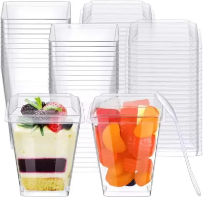 Produktbild von Plastik Dessertbecher 5 OZ, 50 Stück, mit Deckel und Löffeln, für Partys, wiederverwendbar