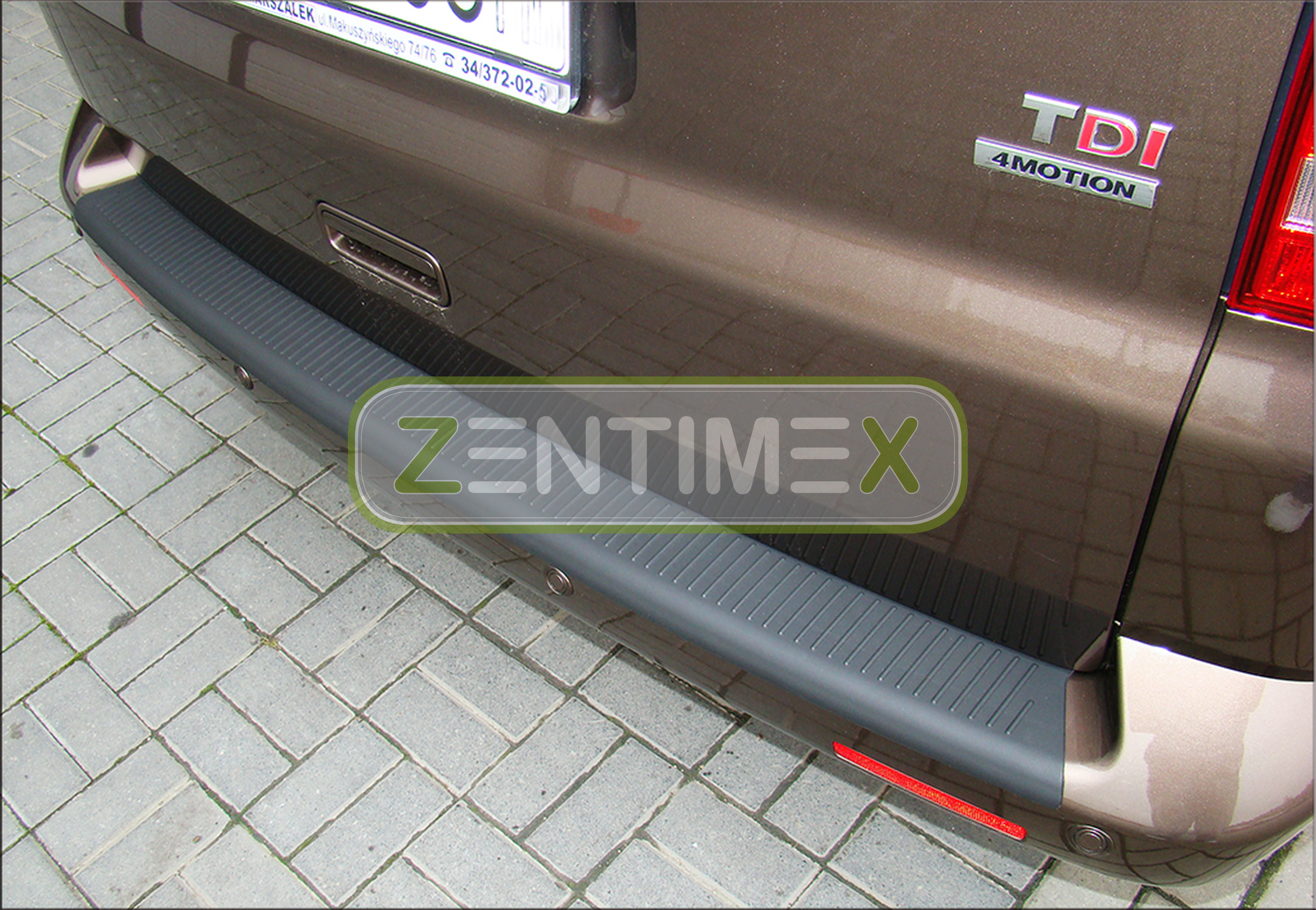 2-teilige Kofferraummatte mit Ladekantenschutz für VW Touran 2 5T