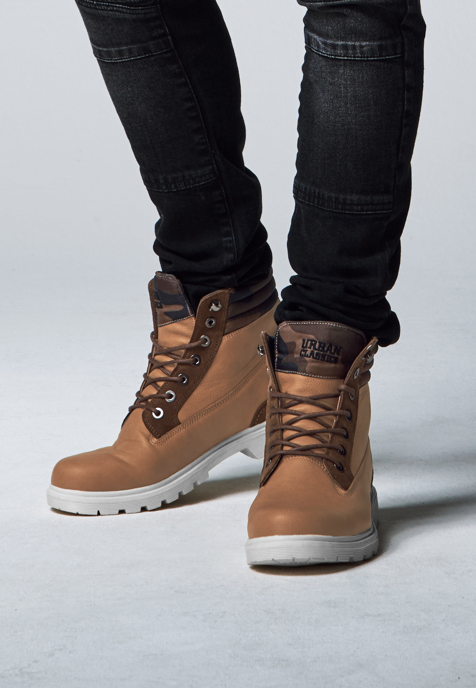 Urban Classics Zimné topánky Beige/Wood Camouflage-36