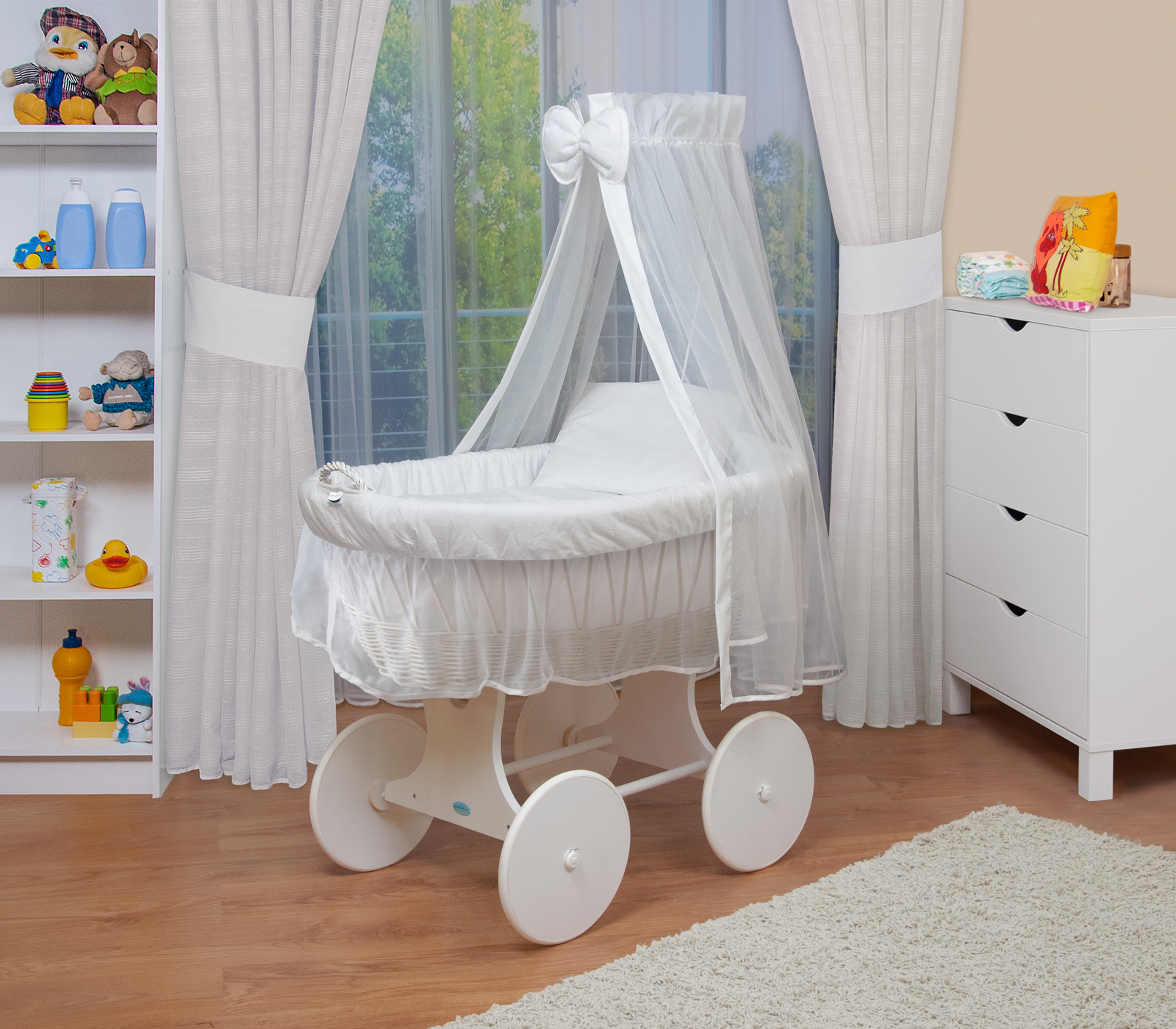 Waldin Baby Stubenwagen-Set mit Ausstattung,XXL,Gestell/Räder weiß lackiert,weiß/weiß 1202-88w