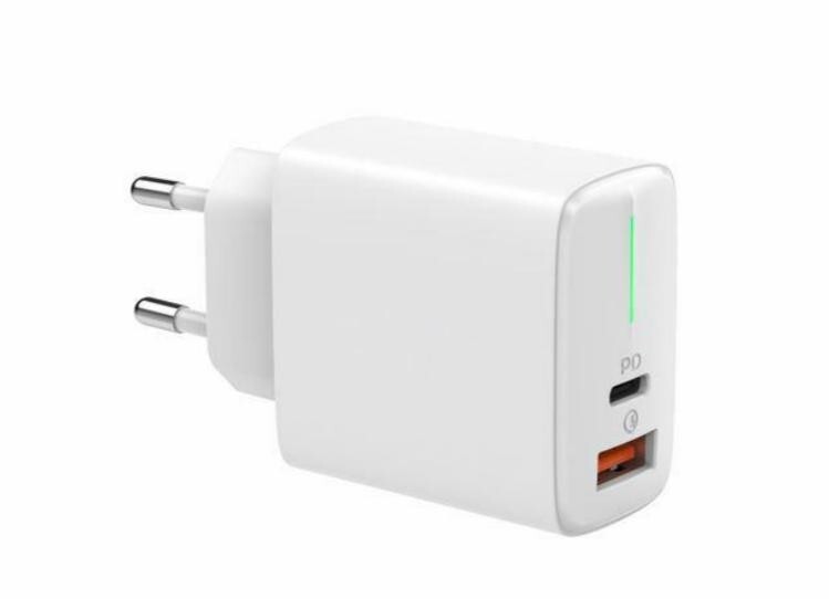 CARCOMMERCE Ladegerät 68707