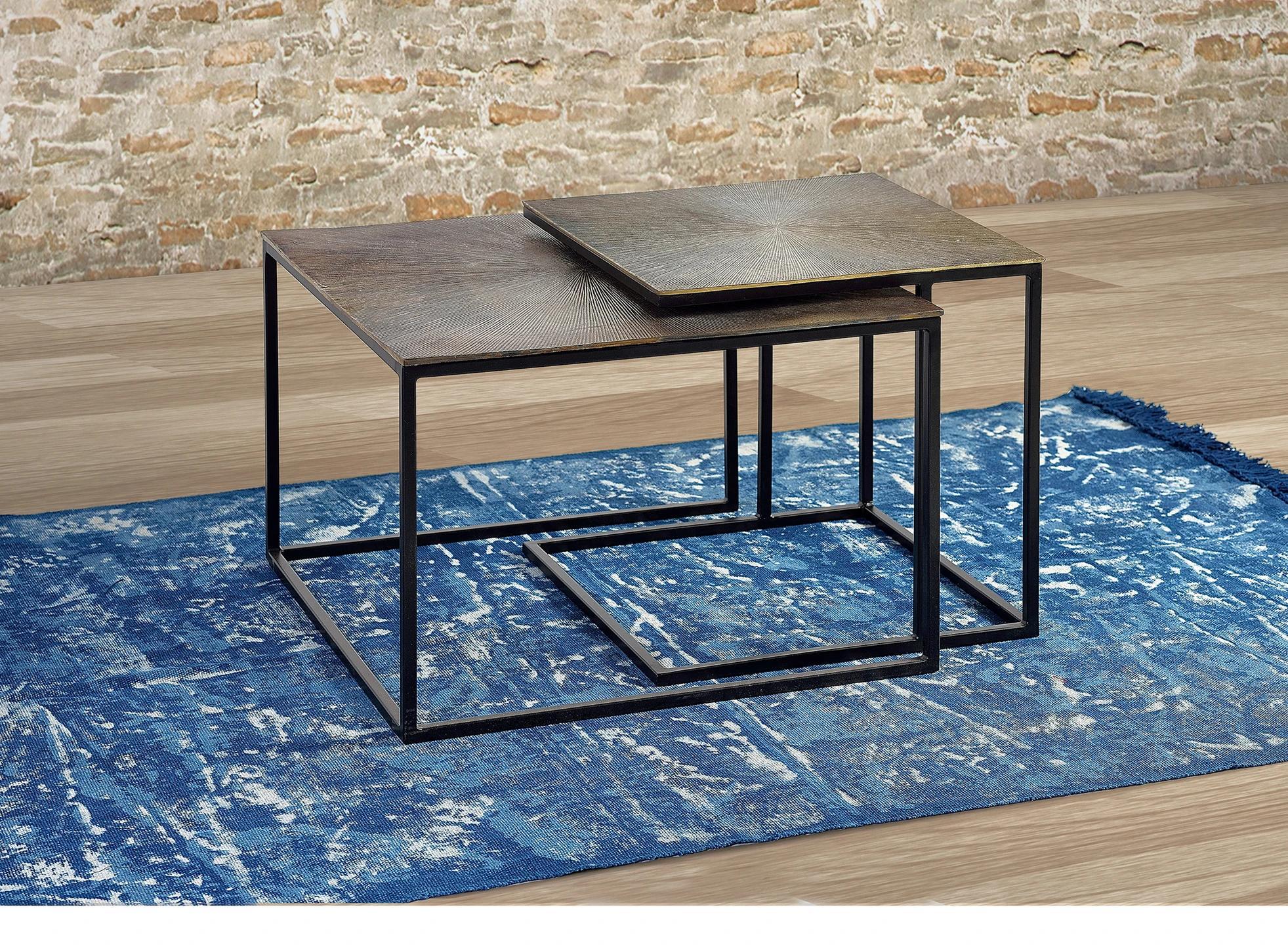 Set mit 2 Korva-Couchtischen aus Metall, 41 cm x 62 cm x 62 cm / 45 cm x 46 cm x 46 cm Giner y Colomer 6149