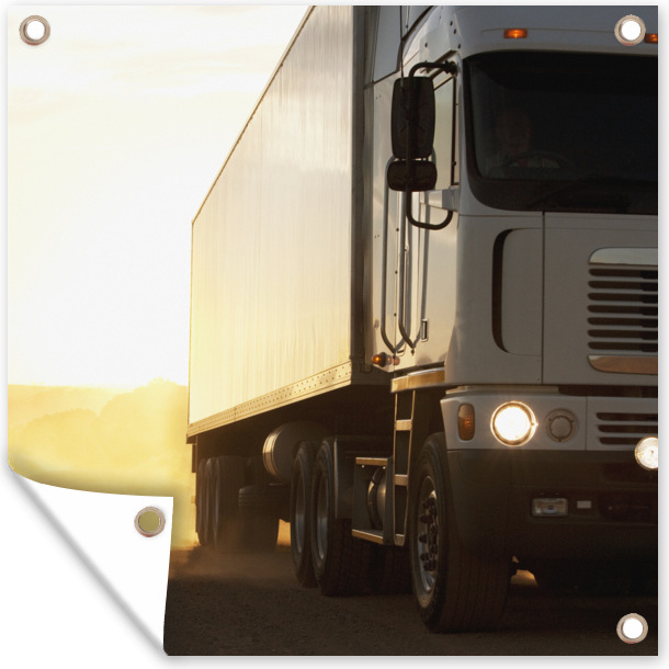 MuchoWow® 50x50 cm Outdoor-Poster Gartendeko Sichtschutz Garten Poster für den Garten Lkw auf unbefestigtem Weg 133|329540395