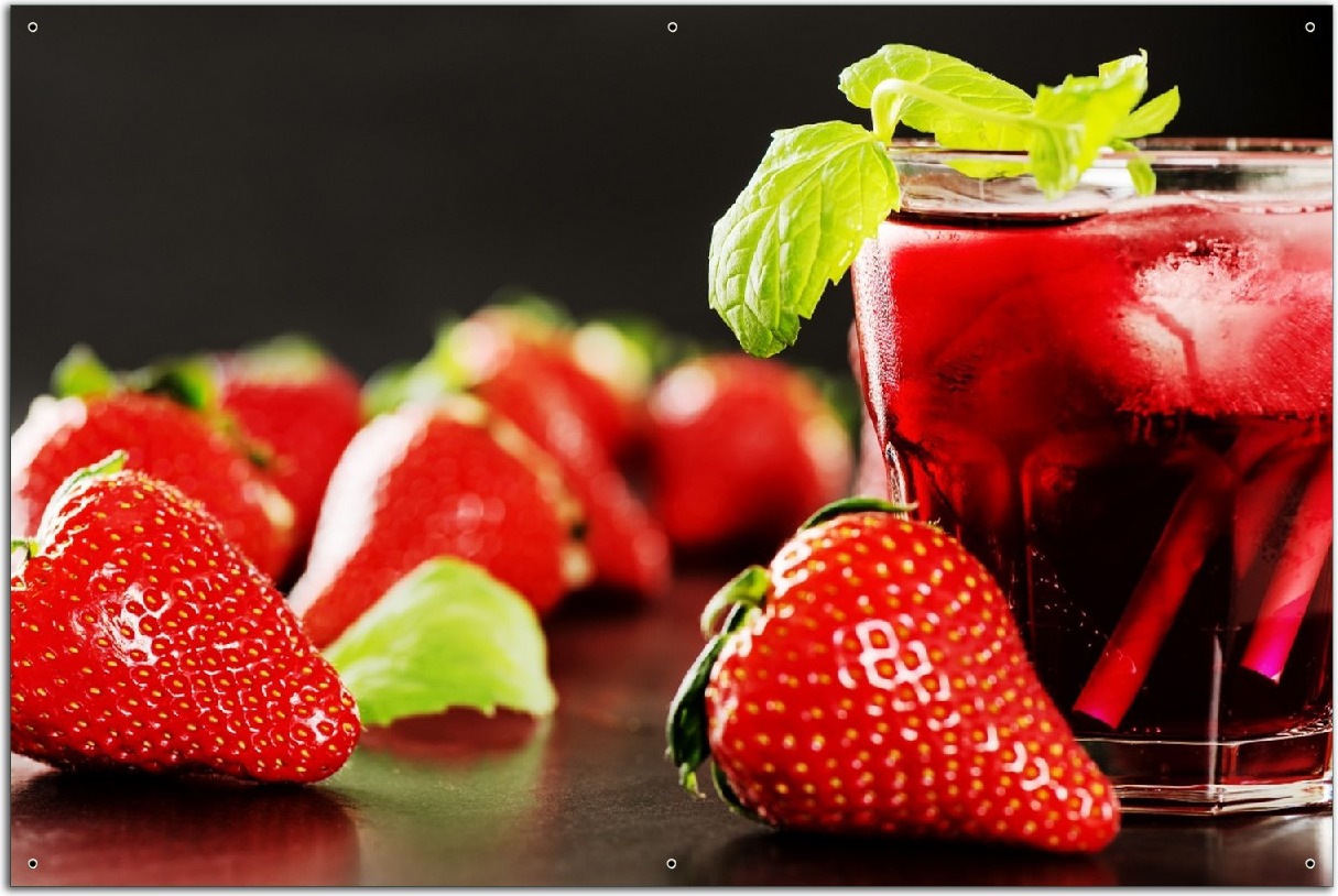 Wallario Outdoor-Poster für Garten oder Balkon, Motiv Erdbeer-Mojito - Frische Erdbeeren, in ca. 61 x 91,50 cm odp5018-61915