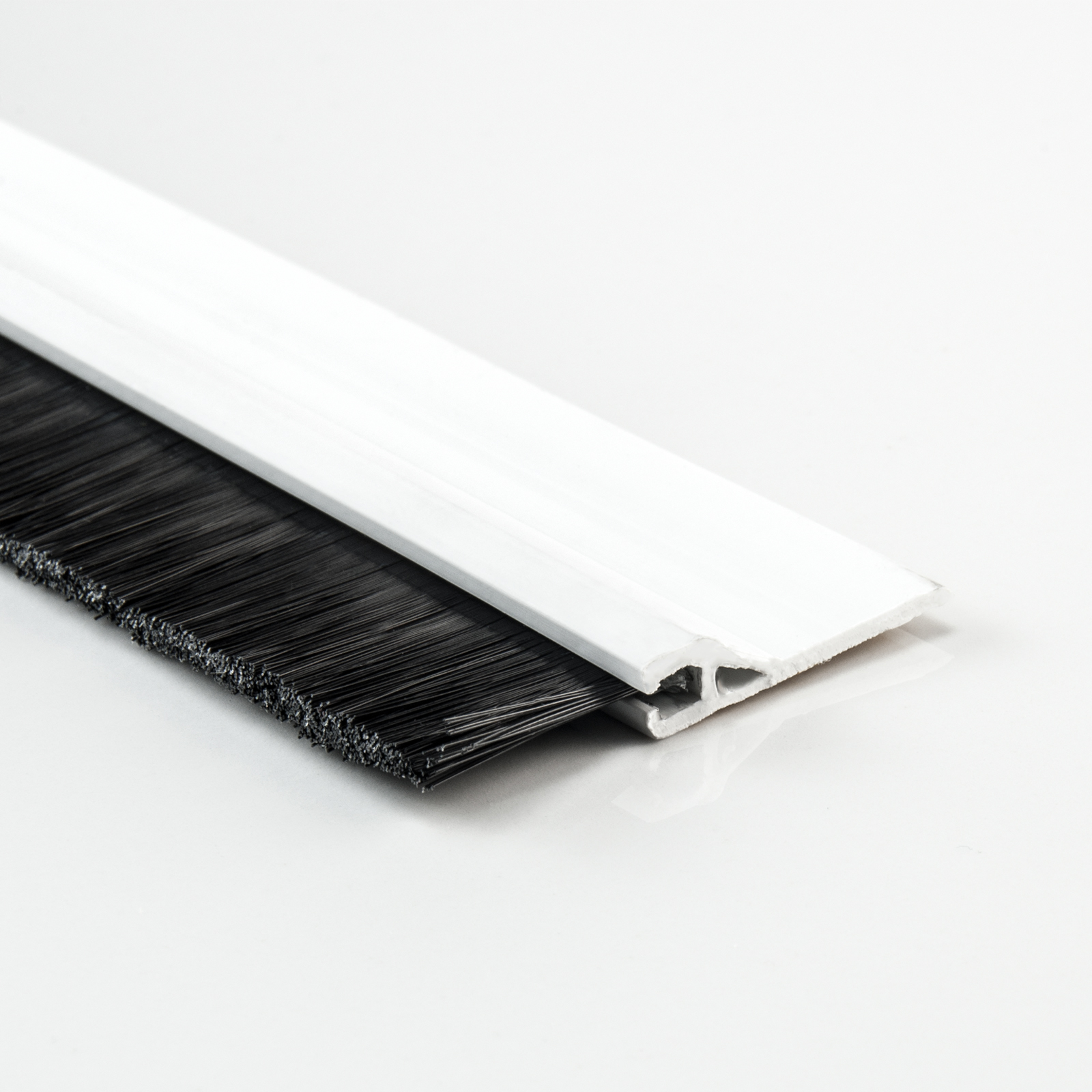 STEIGNER 5m Bürstendichtung Weiß Dichtungsbürste selbstklebend Türbodendichtung Türdichtung Höhe 12 mm