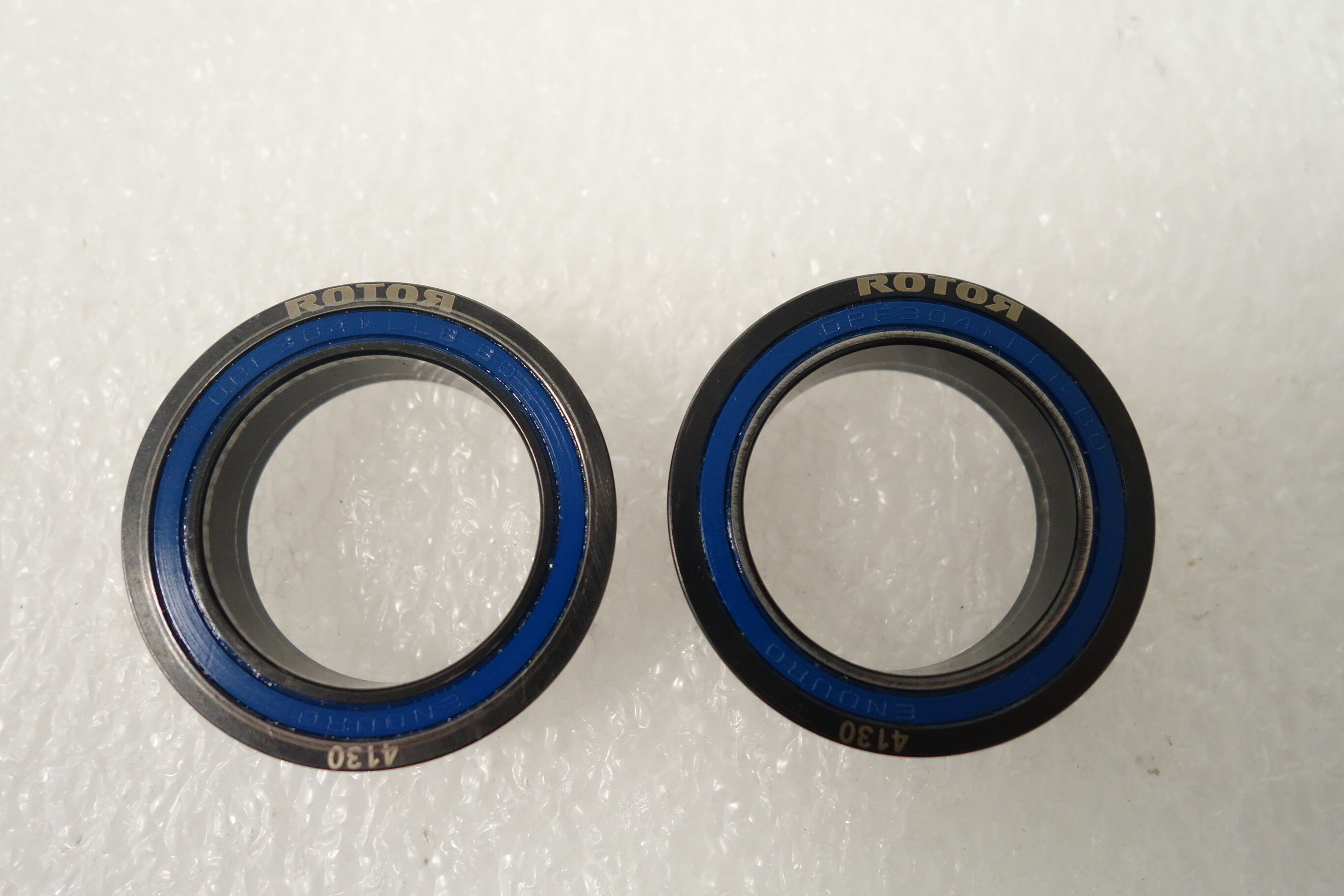 ROTOR PF86→BB30用BB PRESSFIT 4130 ROTOR PF86→BB30用BB PRESSFIT 4130 - メルカリ