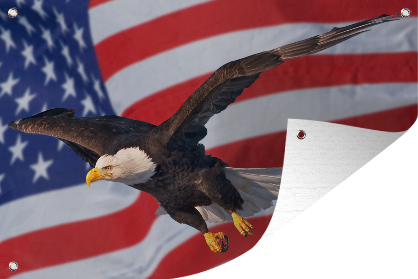 MuchoWow® 60x40 cm Outdoor-Poster Gartendeko Sichtschutz Garten Poster für den Garten Amerikanischer Weißkopfseeadler vor der amerikanischen Flagge 133|1311086