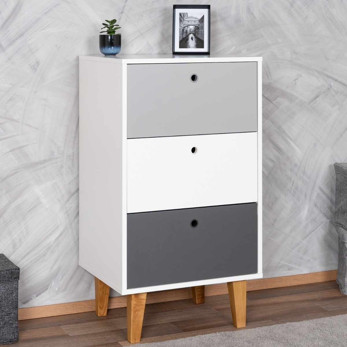 Steiner Shopping Jugendzimmer - Kommode Syrina 17, Farbe: Weiß / Grau - Abmessungen: 96 x 54 x 45 cm (H x B x T)