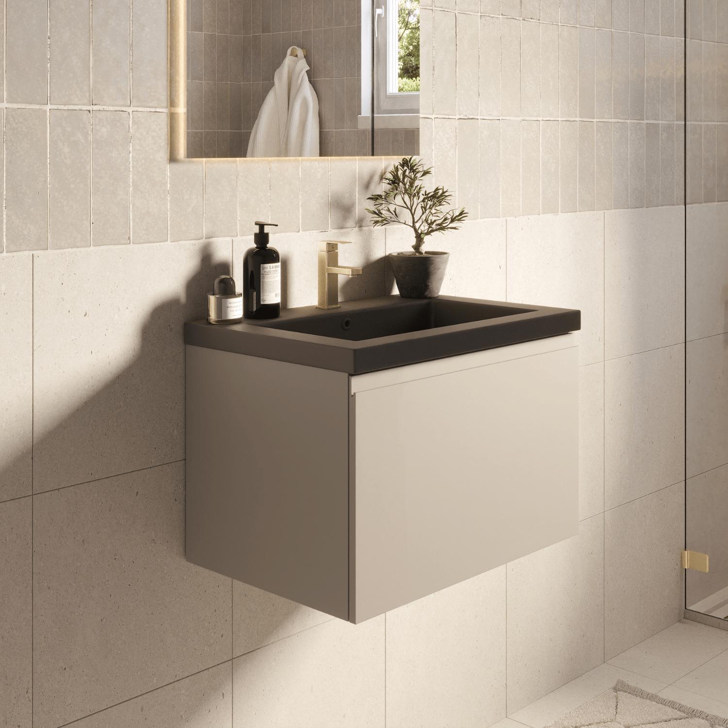 LOMAZOO Badezimmermöbel Greige 60cm - Schwarzes Waschbecken - Beige-graues Waschbeckenmöbel - Schwebender Waschbeckenunterschrank [MODENA] MOD-BE-WZ-60