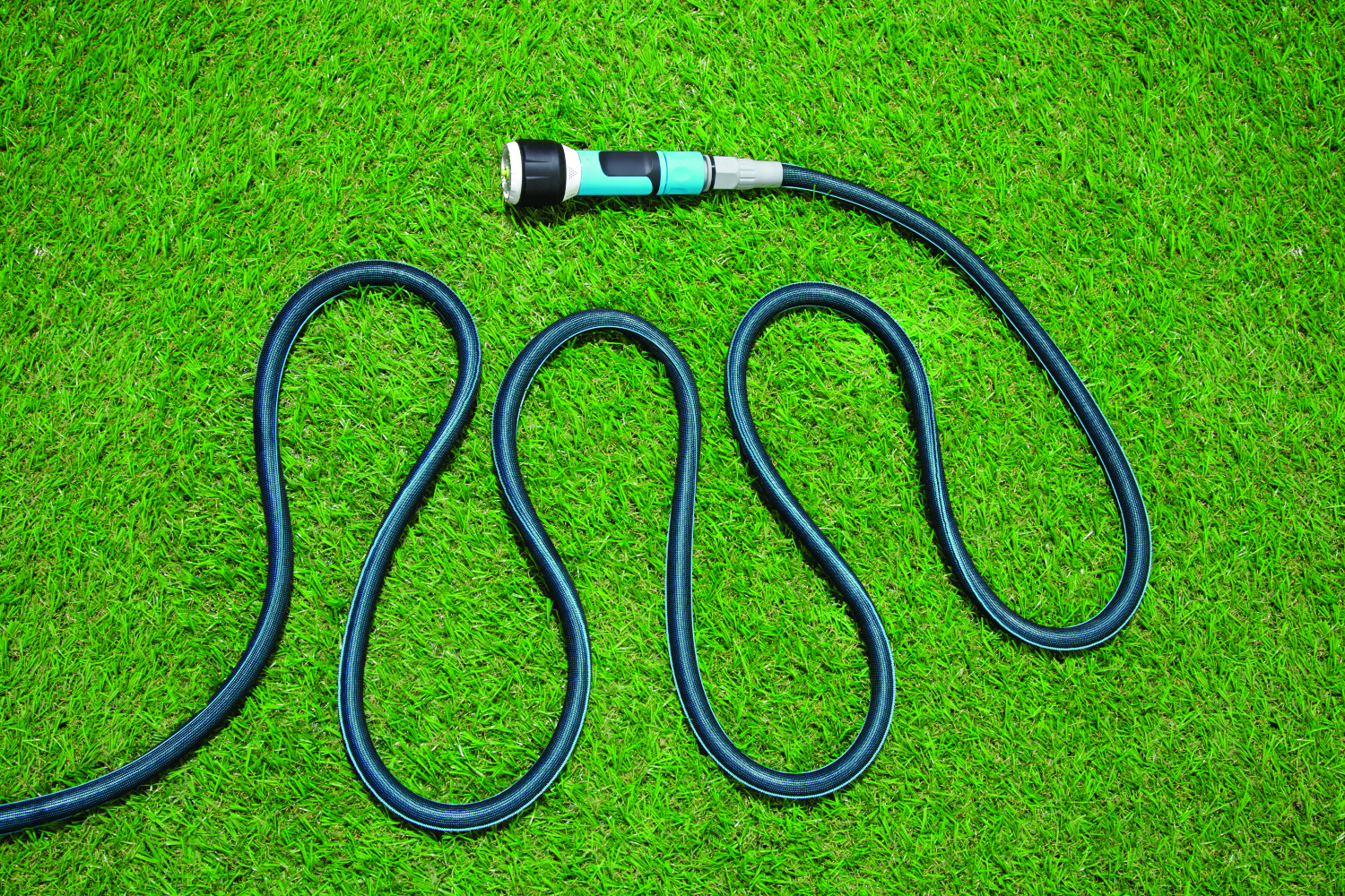 Cellfast Zygzag 15 m dehnbarer Schlauchsatz mit Zubehör CEN-47629