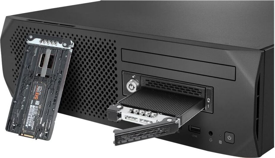 IcyDock 1xM.2 NVMe to 1x3.5" bay mobile rack keylock miniSAS
