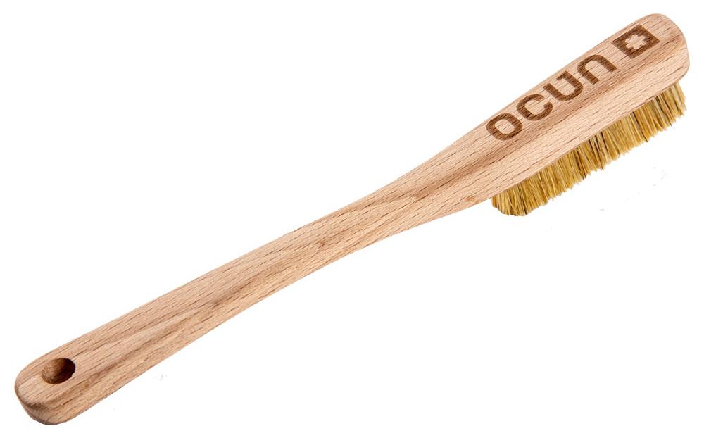 Ocun Boulderbürste klein aus Holz und pflanzlichen Sisalfasern mit schmalem Bürstenkopf 05458