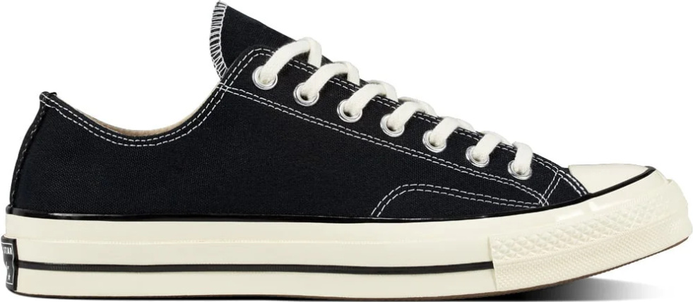 Converse Chuck 70 Classic Low Top Zwart / Wit - Sneaker - 162058Choge Converse All Stars Converse, Converse Sneakers, Converse All Star, Converse All Stars, Converse Chuck Taylor All Stars, hoge converse all stars zwart, all stars zwart, all stars zwart hoog