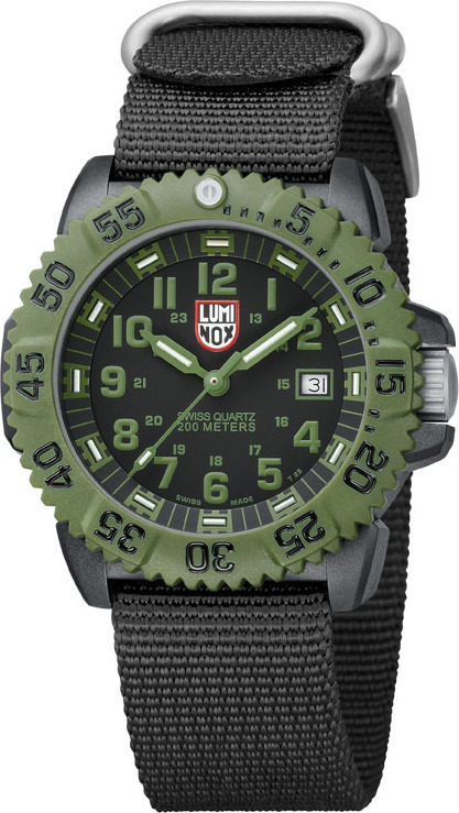 Luminox XS.3041 OD Military 3040 Series 44mm 200M