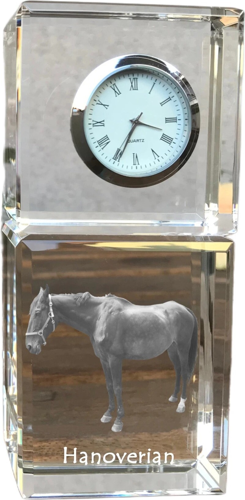 Hannoveraner - Kristalluhr mit Bild, Pferdebild im Kristall, personalisierte Schreibtischuhr der Marke Art-Dog