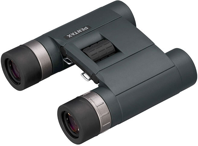 Pentax 8X25 AD WP Fernglas, 8-fache Vergrößerung, 25mm Objektivdurchmesser, 96m Sehfeld auf 1000m