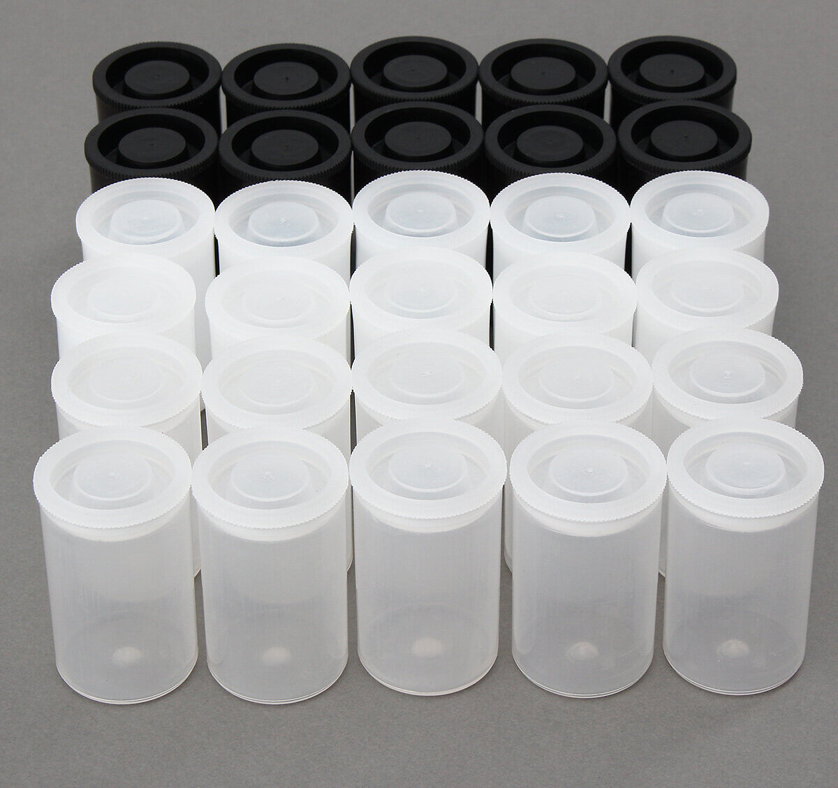 Alle Hersteller 10 Stück Leere schwarze weiße Flasche 35mm Filmdosen Kanister Behälter für Kodak Fuji - Transparent