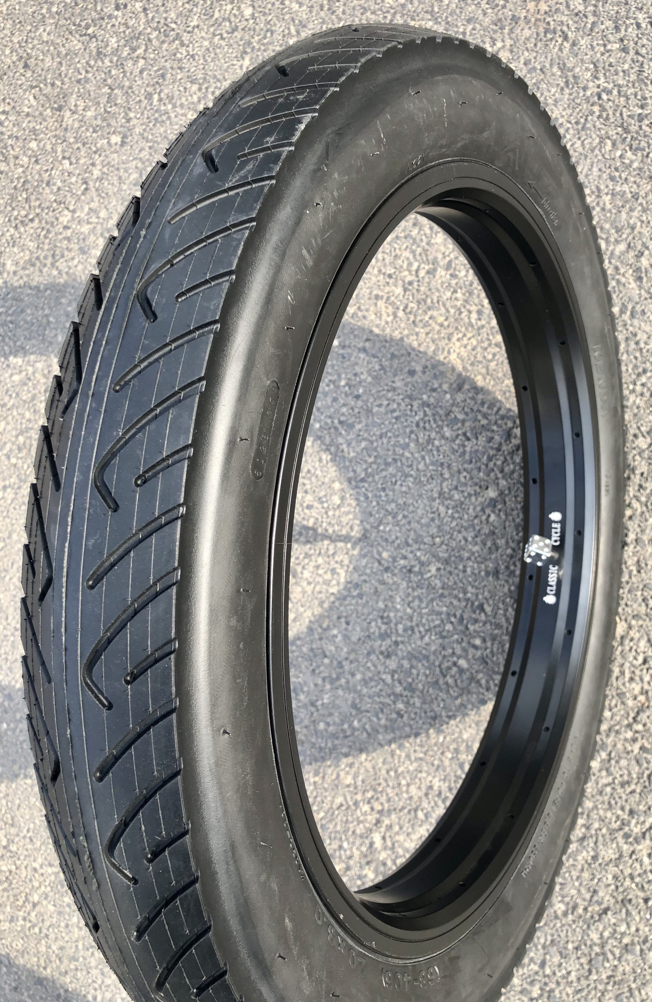 Classic Cycle Reifen Kenda Kraze 20 x 3.0 Motorradprofil 522090