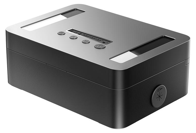 Merkloos Schwarzes kleines Telefon sicher mit einem Zeitfenster Focus -Versiegelungsbox 26509
