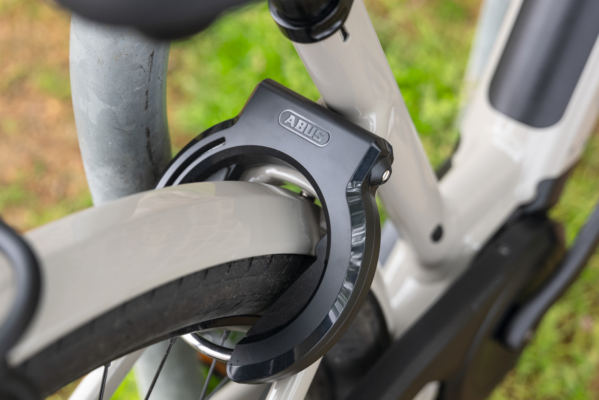 Frame Lock Chain Lucchetto Per Bicicletta ABUS Granit - Blocco Telaio Regolabile Per Ruota Posteriore, Con Chiave XPlus Protezione Bici Città - Foto 12