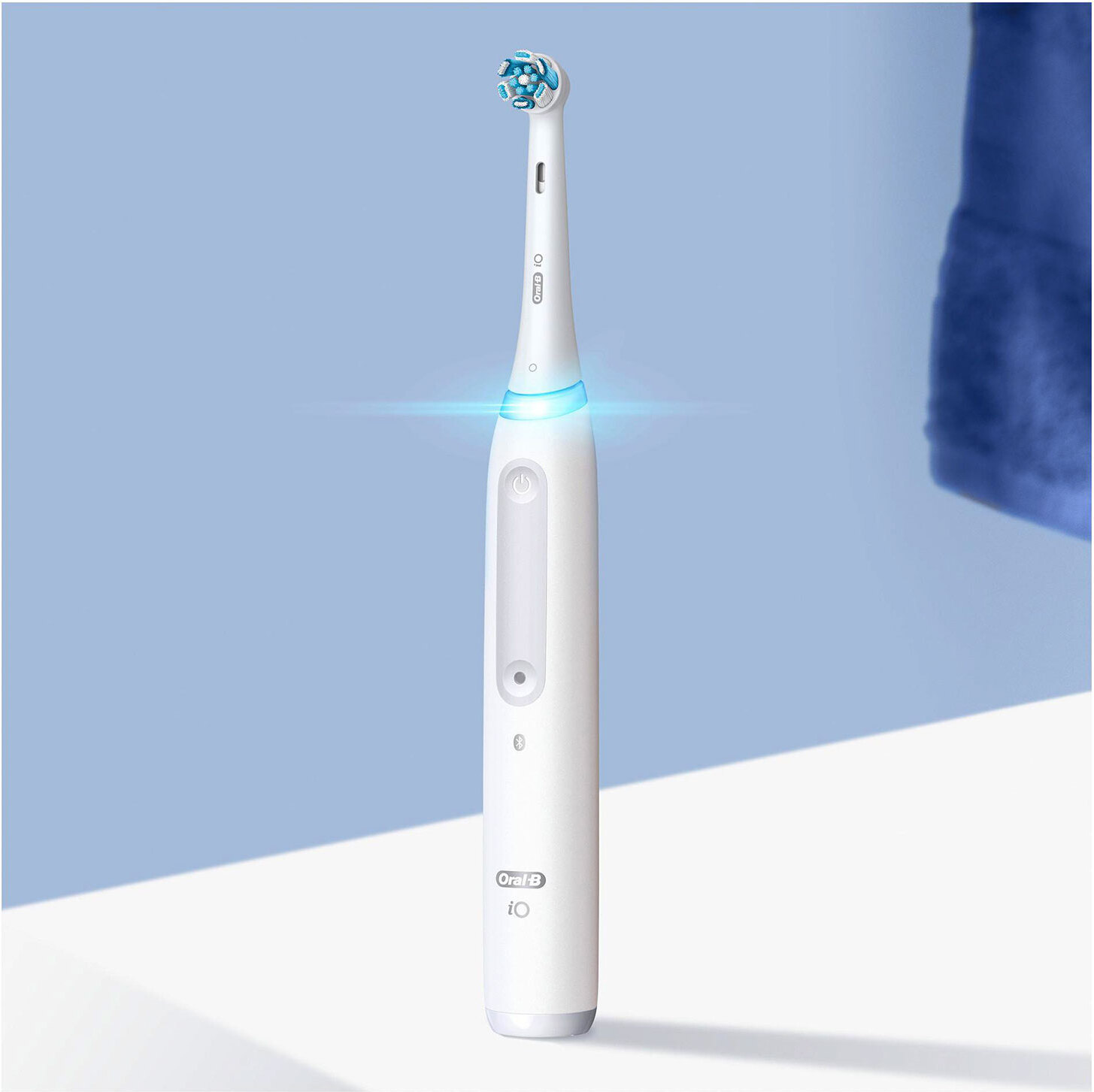 Elektrická zubná kefka Oral-B iO Series 4 Quite White