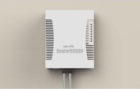 Mikrotik hEX PoE, Biela