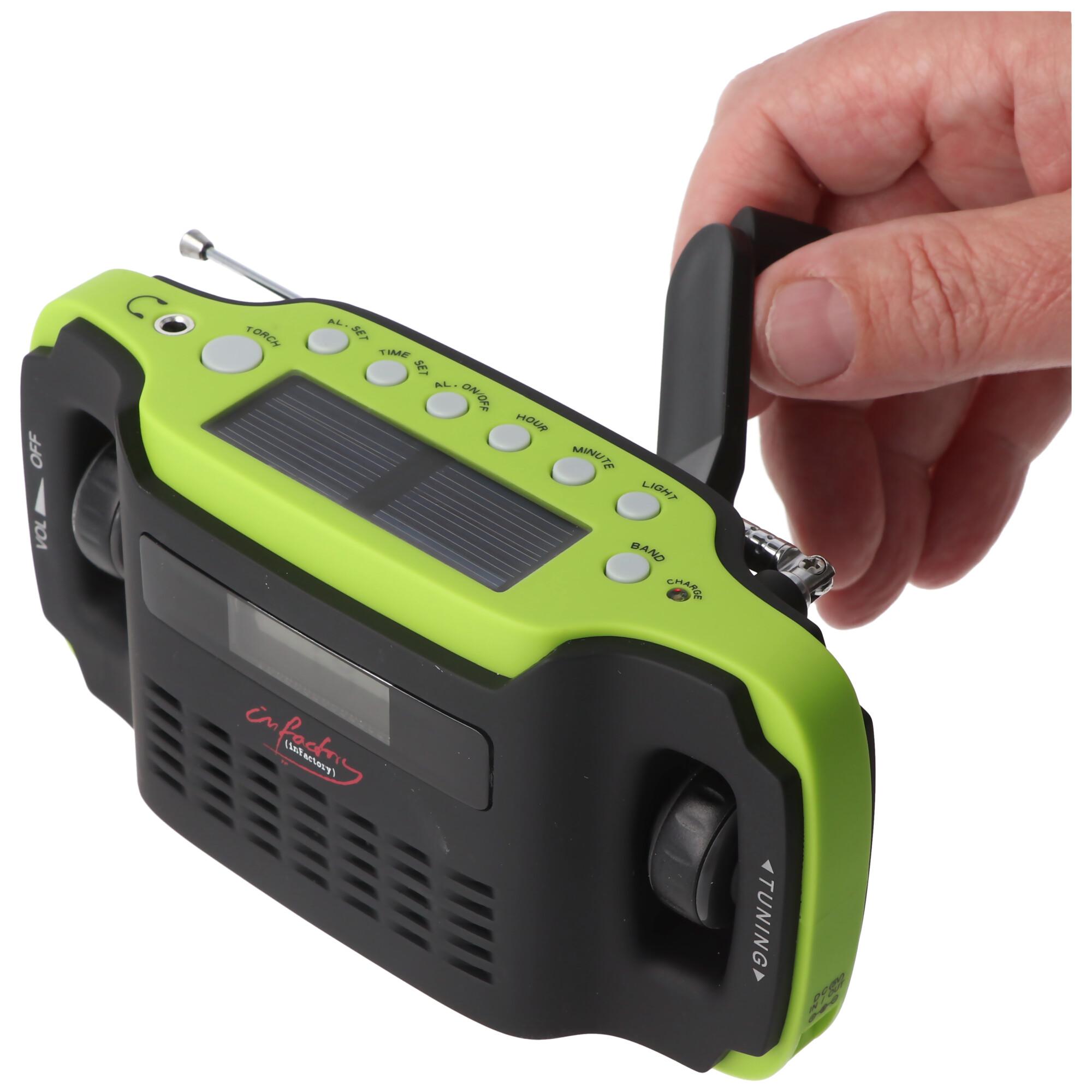 PEARL infactory Solar-Kofferradio 7044-903