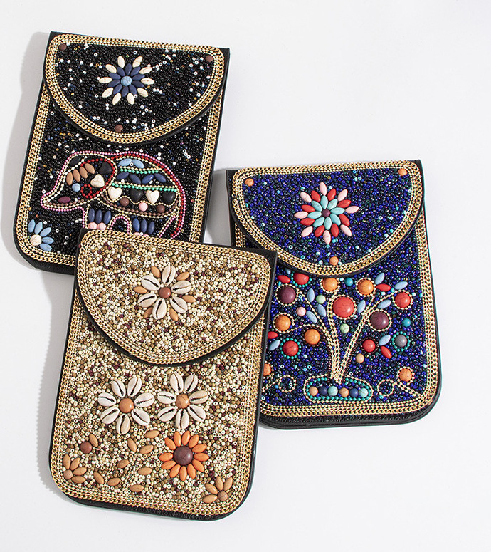 INF Damen Umhängetasche im Bohemian-Stil mit Perlen und Magnetverschluss Modell 7 355977