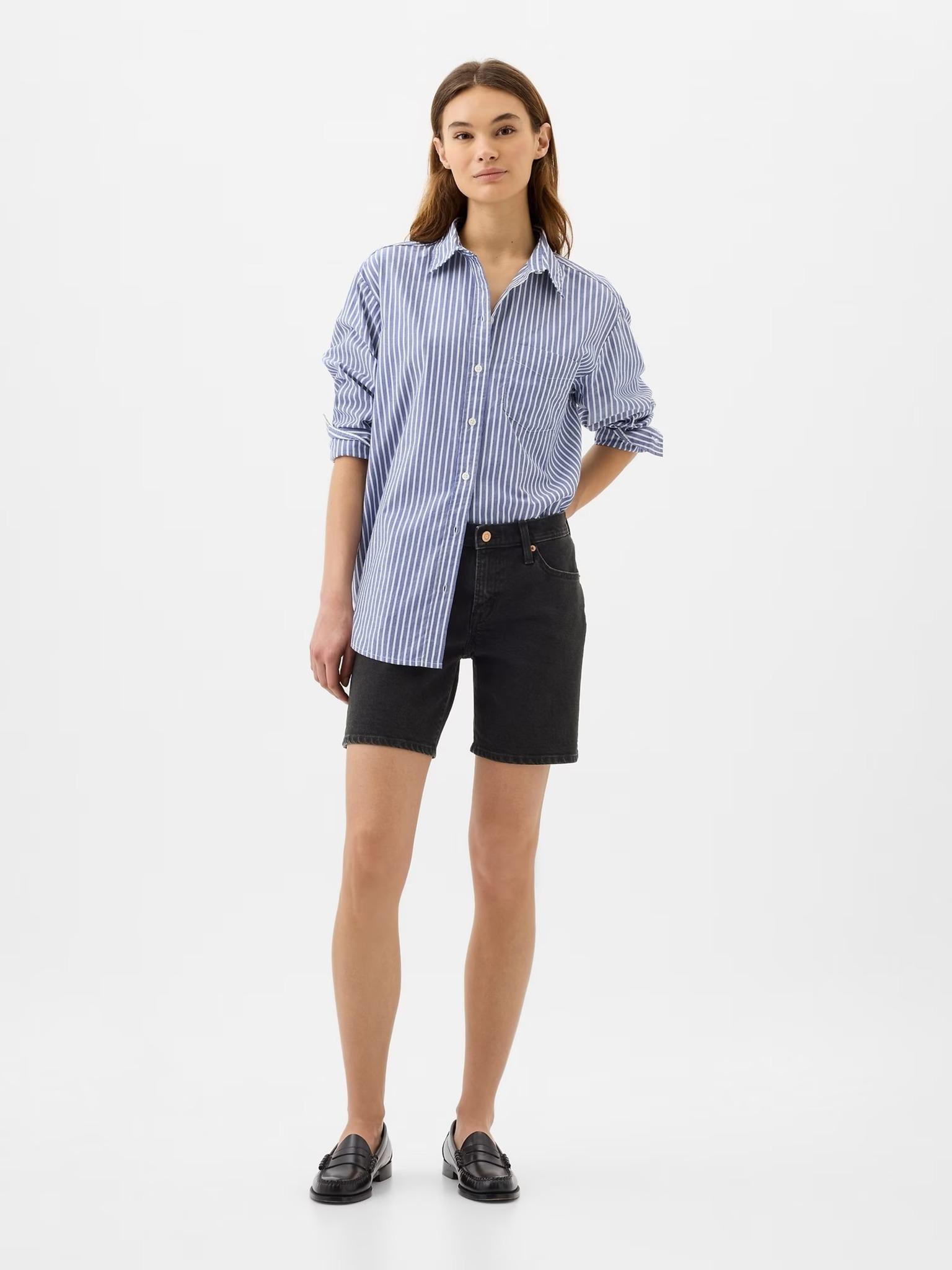 GAP Jeansshorts Schwarz Mid Rise Größe 29 5-Pocket Innennahtlänge 13 cm 616921