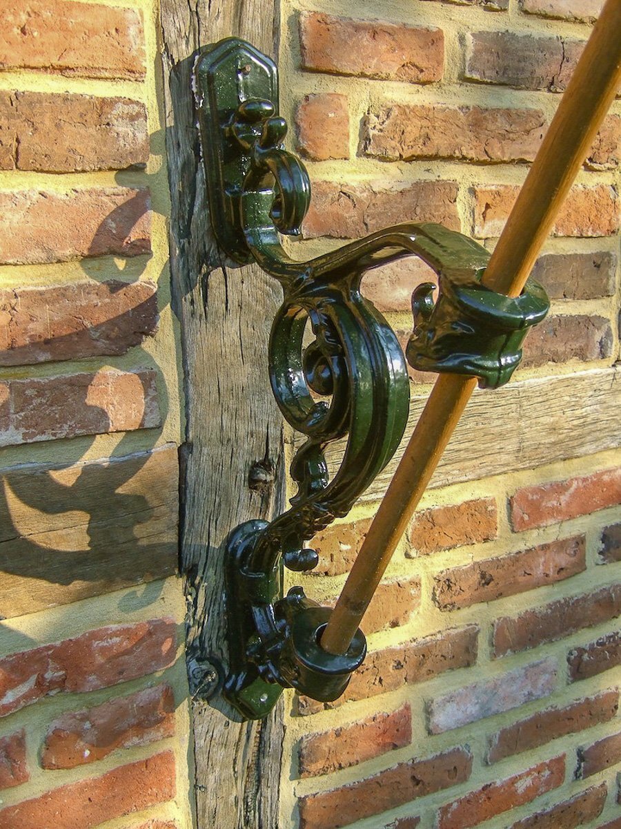 Antikas Wandhalterung f. Fahnen, Flaggenhalter, Fahnenhalter, Fahnenhalter *rostfrei*