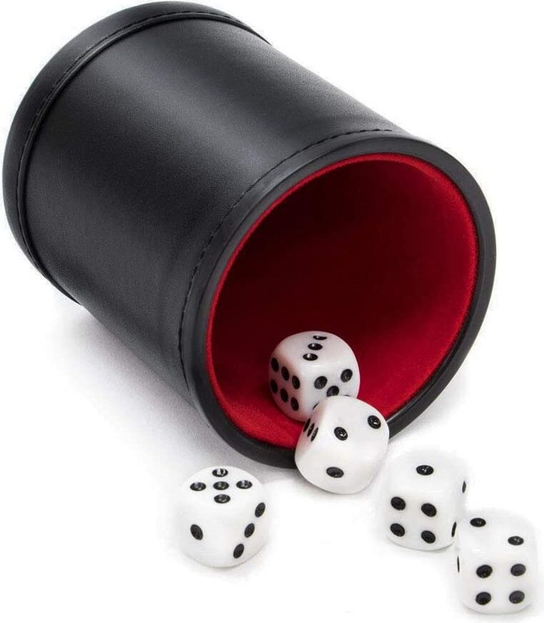 5-teiliges Würfelbecher Set Aus PU Leder – Inklusive 20 Würfeln | Für Bar, Brettspiele & Partys