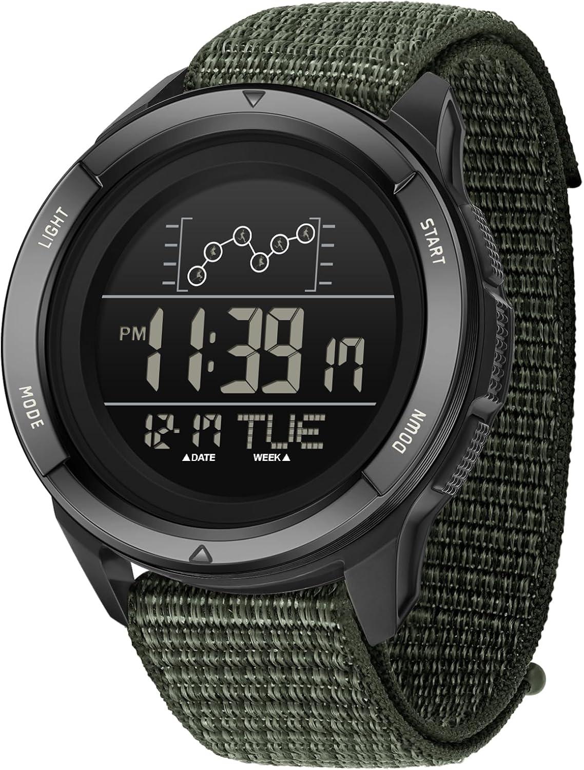 findtime Herren Digitaluhr Sportuhr 5 ATM wasserdicht LED-Leuchtdisplay 12/24-Stunden-Format Harzgehäuse Gummiband Stoßfest Herrenarmbanduhr 47mm