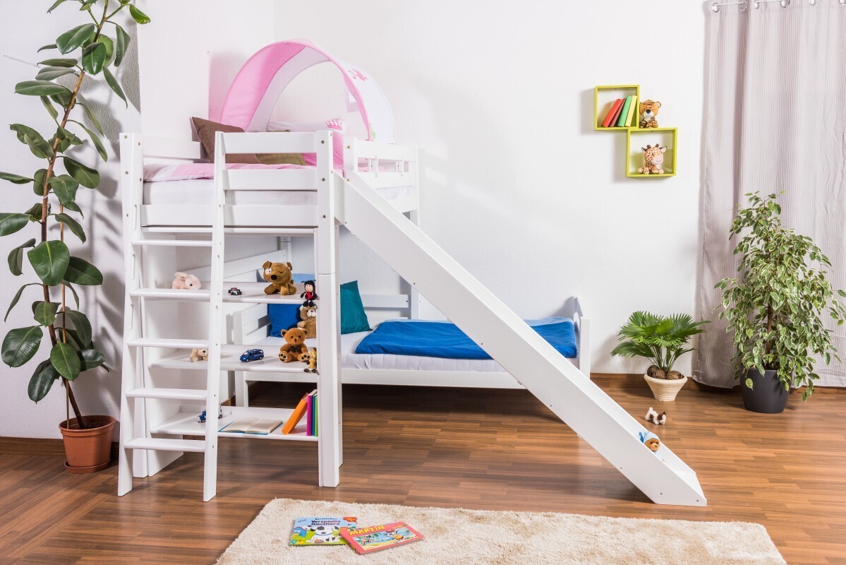Etagenbett mit Rutsche