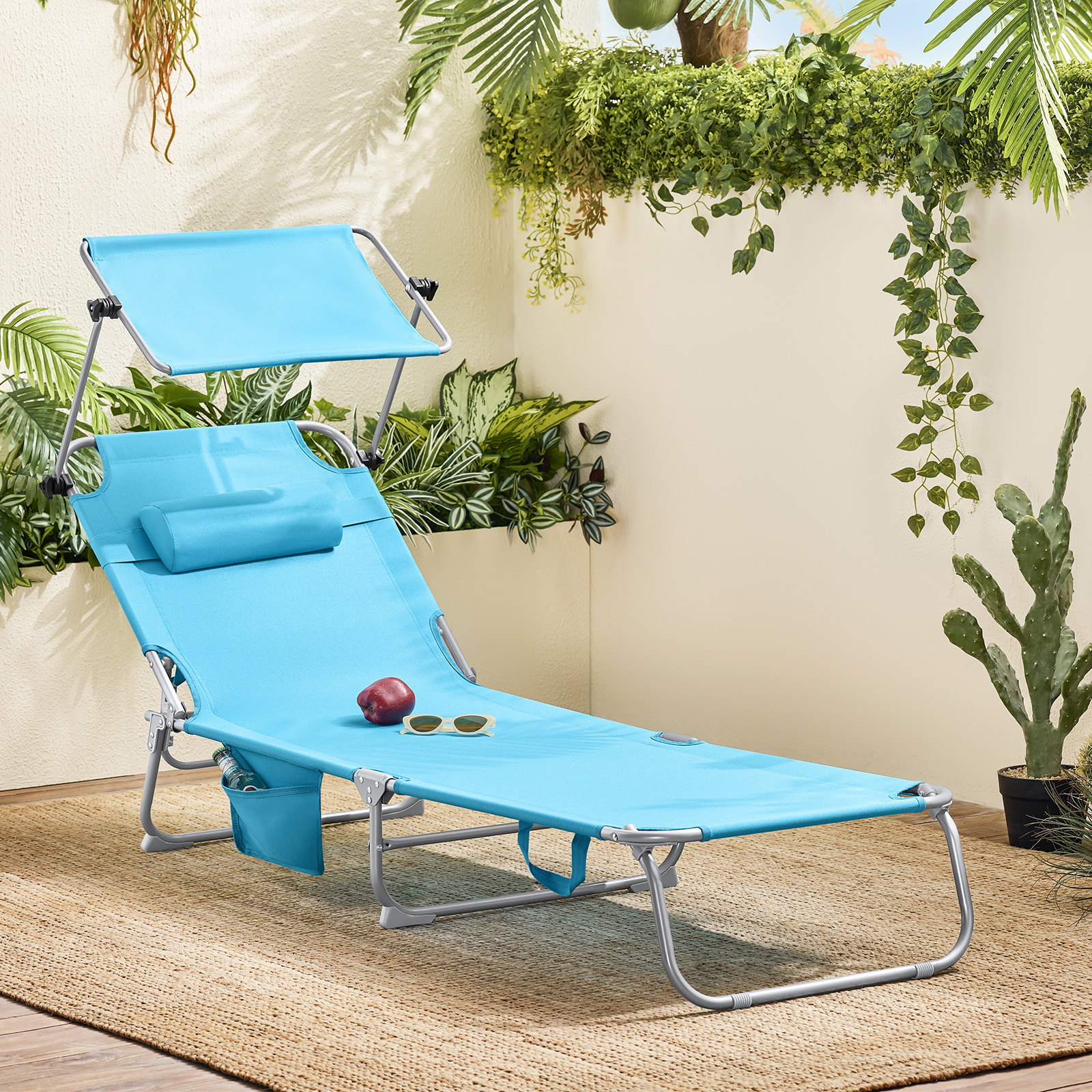 SoBuy Lehátko so slnečnou strieškou a vankúšom Skladacie záhradné lehátko Relaxačné kreslo pre záhrady, dvory, pláže, balkóny Modrá OGS48-B