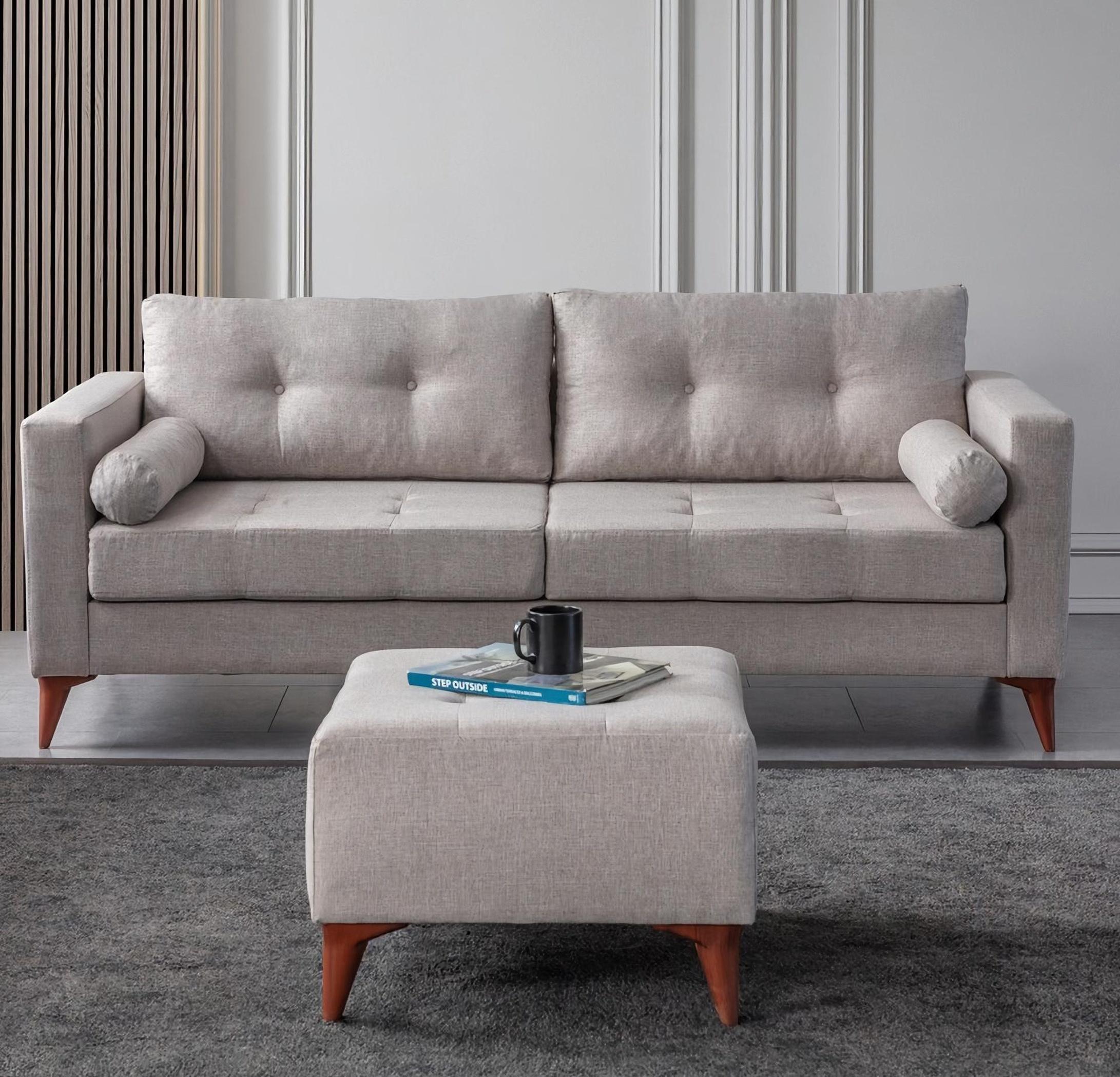 AEA Ein warmer Akzent im Interieur – ein Sofa in stilvollem Design