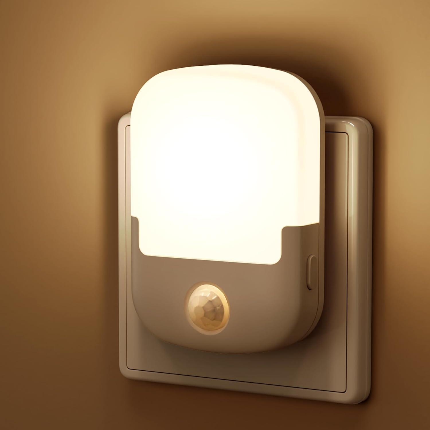 JandCase LED Steckdosen-Nachtlicht mit Bewegungsmelder, Weiß, 1 Stück KE-GY12102DE-1B