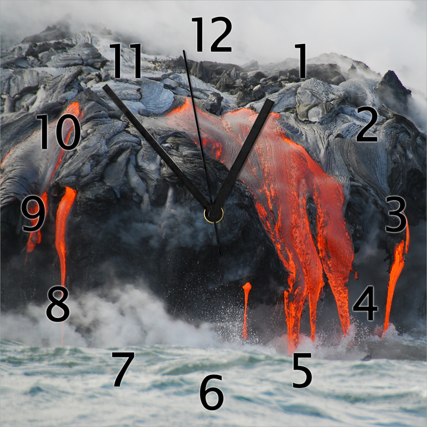 Wallario Design Wanduhr Lavastrom ins Meer aus Echtglas, Größe 30 x 30 cm gugs0381-3030