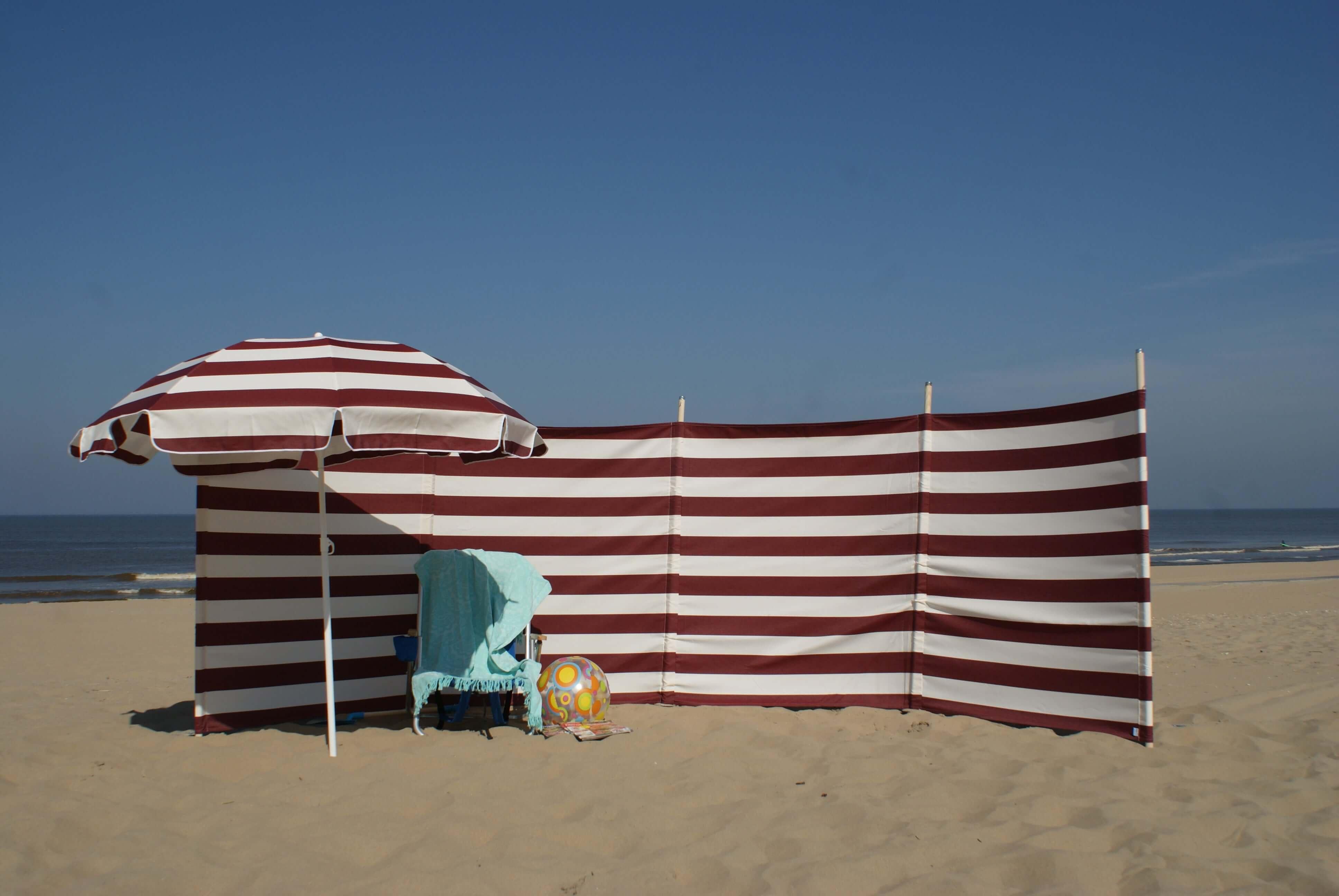 strandwindschermen Strandwindschutz 5 m, bordeauxrot/weiß, Polyacryl-Windschutz – 5 m Camping-Windschutz