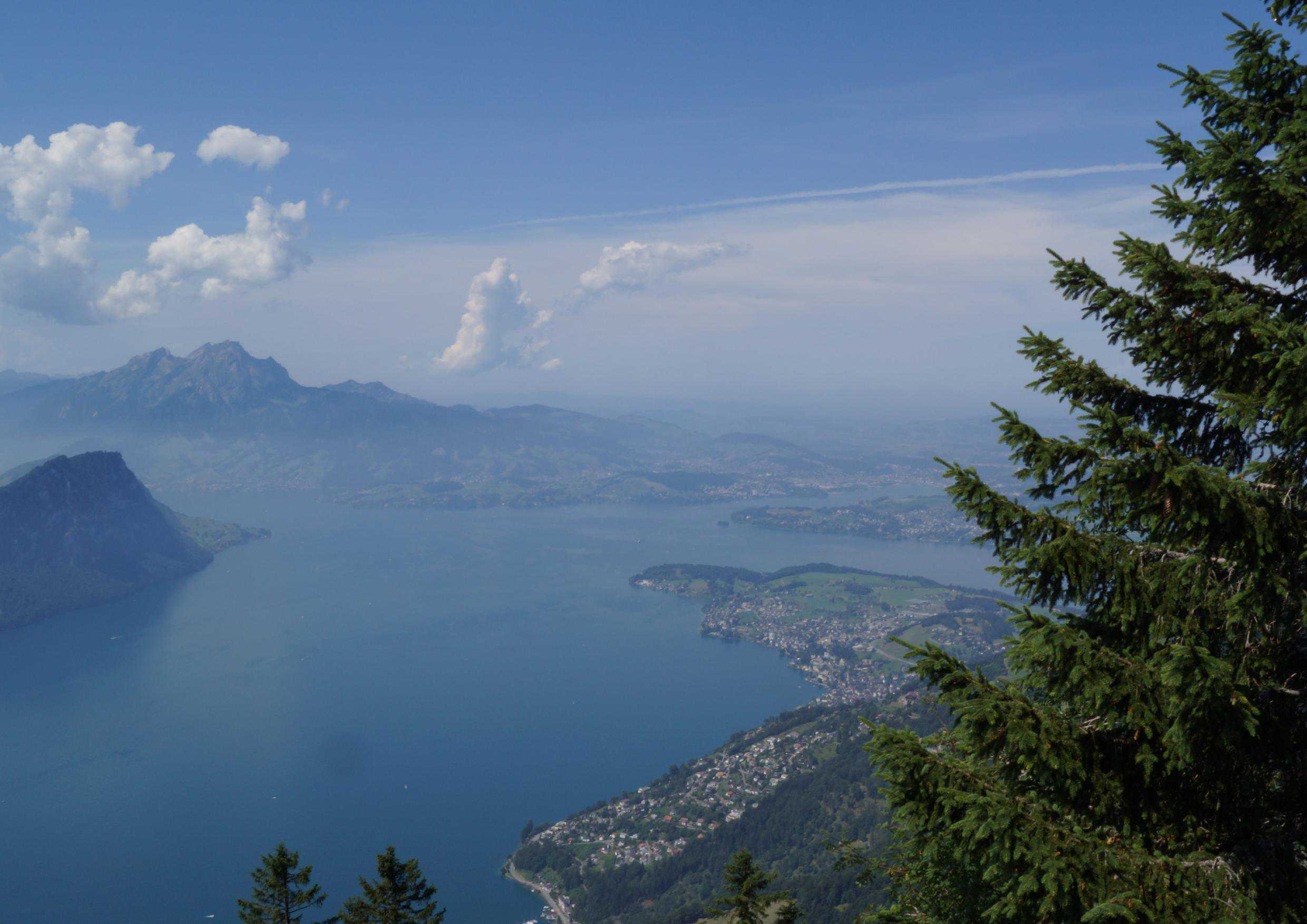 hansepuzzle 23706 - Vierwaldsättersee Puzzle, 260 Teile, Natur, 41,0 x 28,0cm mit hochwertiger Aufbewahrung, Kartonbox & Beutel 13706