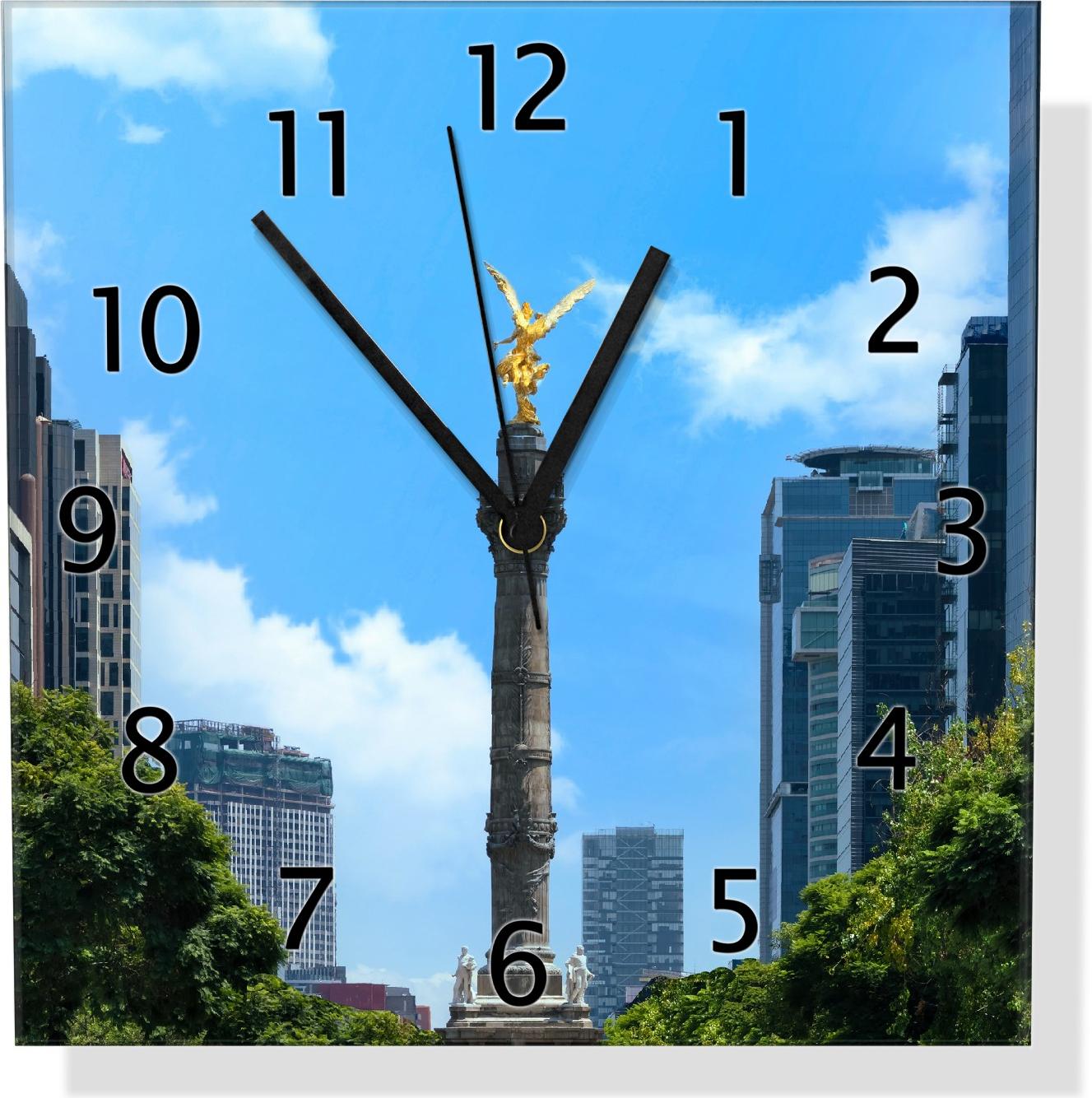 Wallario Design Wanduhr Engel der Unabhängigkeit aus Echtglas, Größe 30 x 30 cm gugs5881-3030