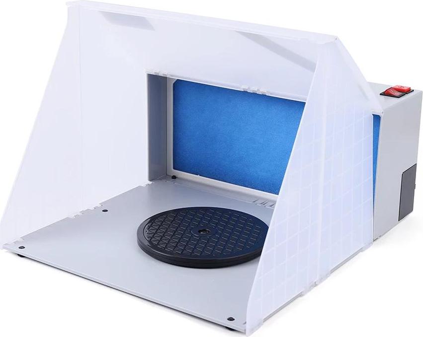 Airbrush striekacia kabína - Odsávací ventilátor s filtrom - 25 W - Prietok vzduchu 4 m³/min - Otočný stôl Ø19,3 cm - Sieťový kábel 1,8 m - Biela