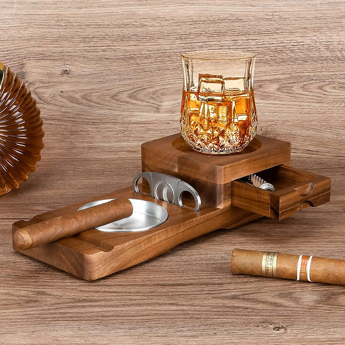 Holz-Aschenbecher Mit Zigarrenhalter – Aus Massivholz, Goldenem Logo | Für Zuhause, Büro, Als Geschenk Für Raucher
