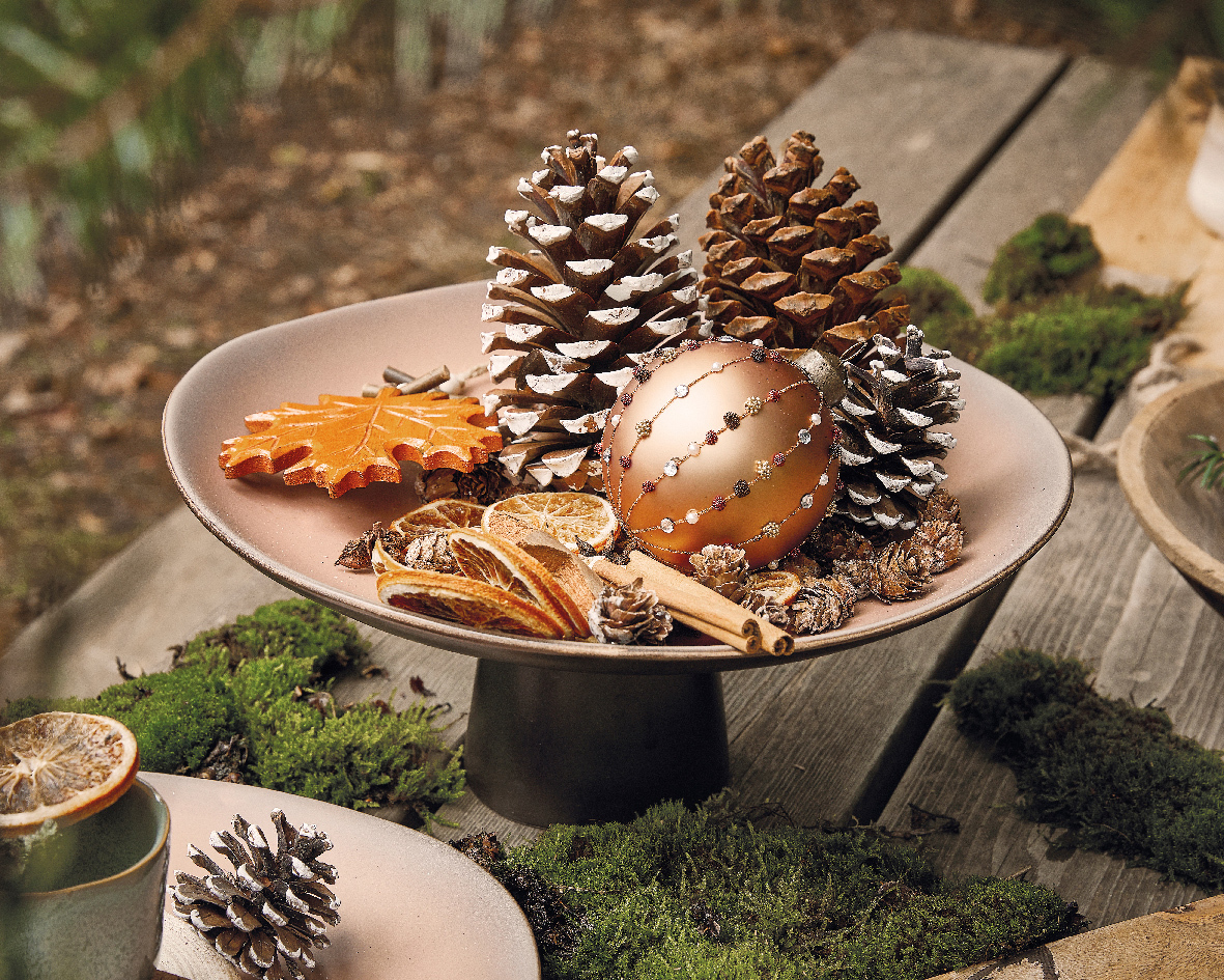 Christmas Decoration Tannenzapfen / Deko Naturzapfen 2-3cm beschneit mit Glitzer 725549