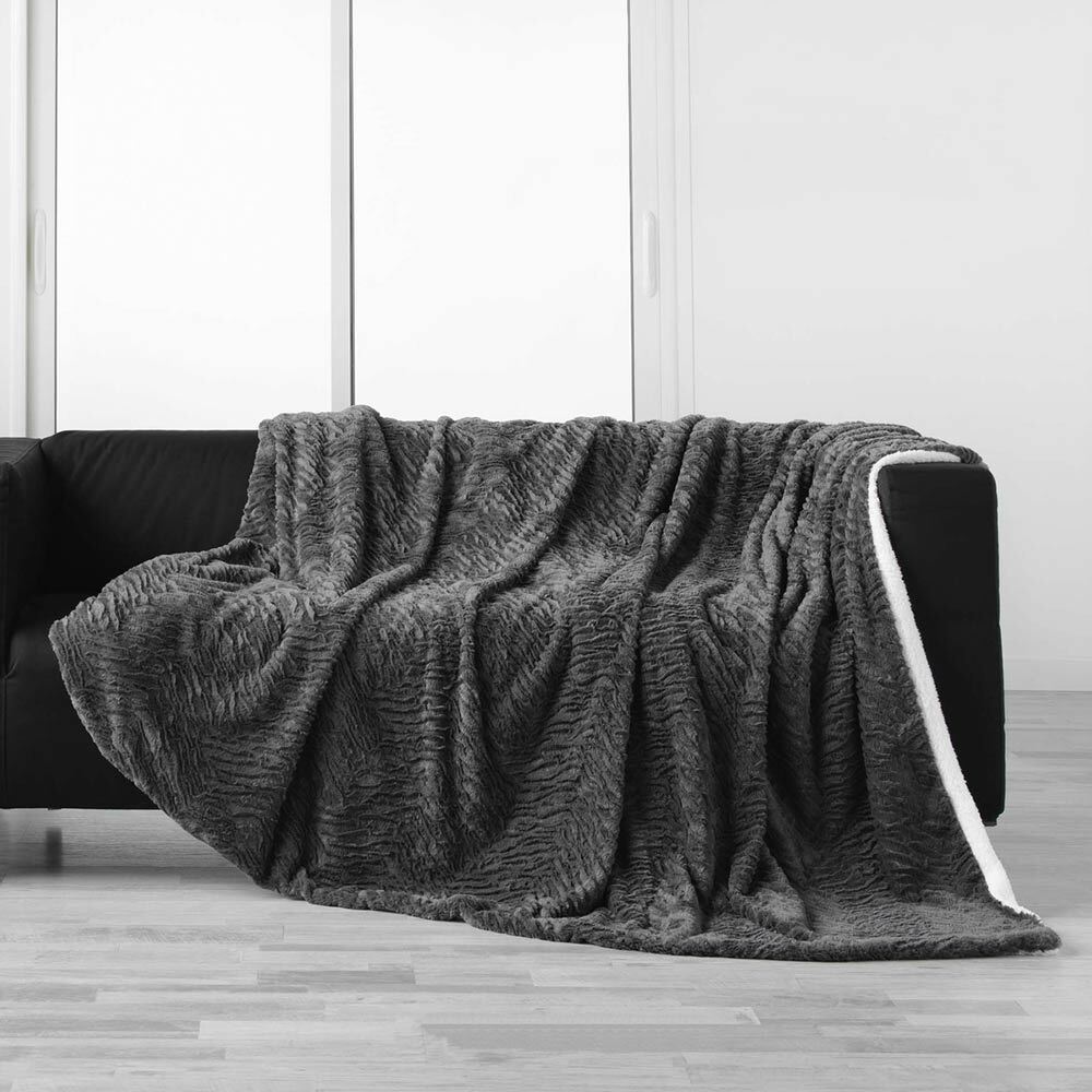 Zesso Schafsfell Kuscheldecke 125 x 150 cm Circe Dark Grey
