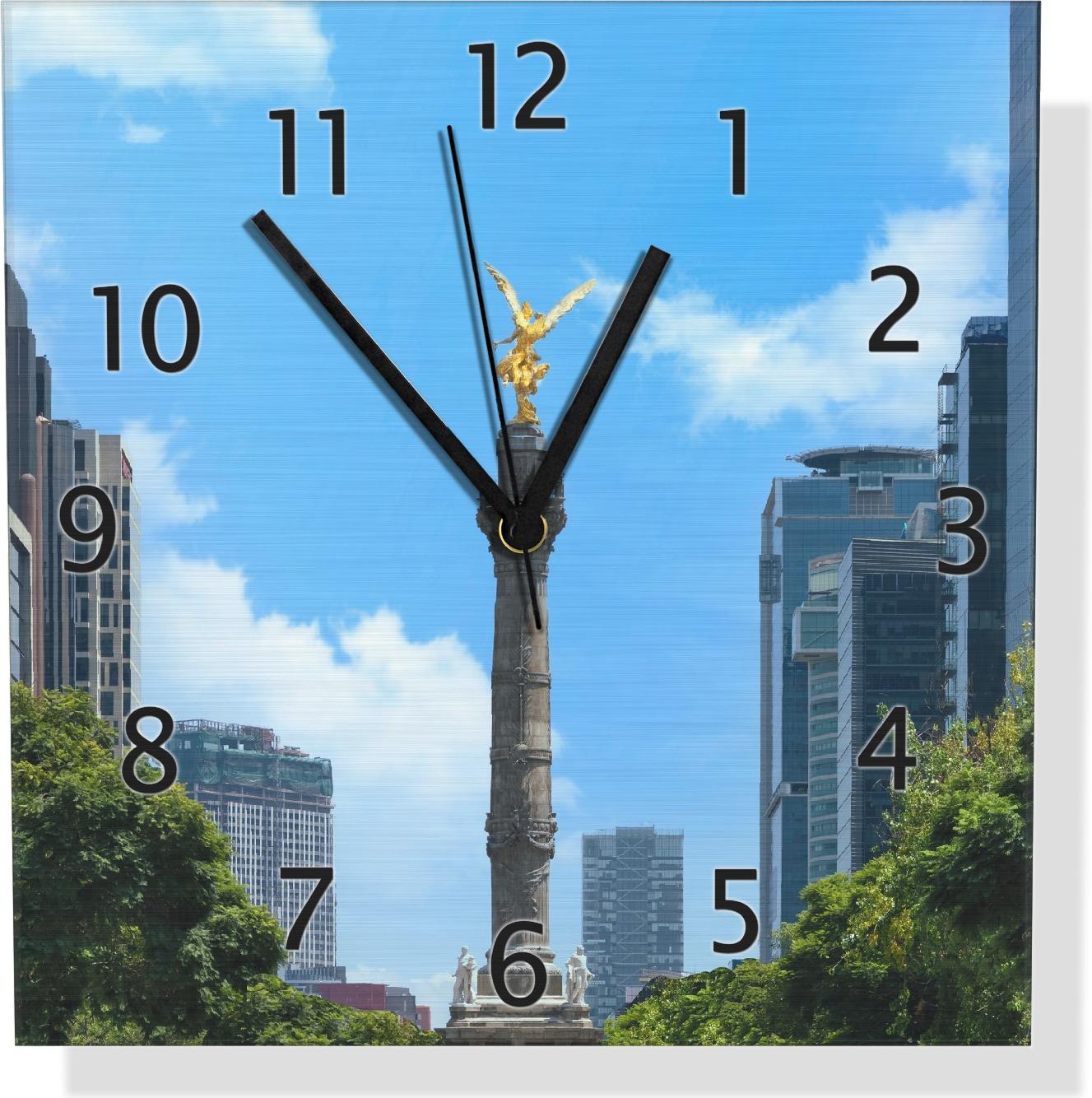 Wallario Design Wanduhr Engel der Unabhängigkeit aus Aluverbund, Größe 30 x 30 cm uds5881-3030