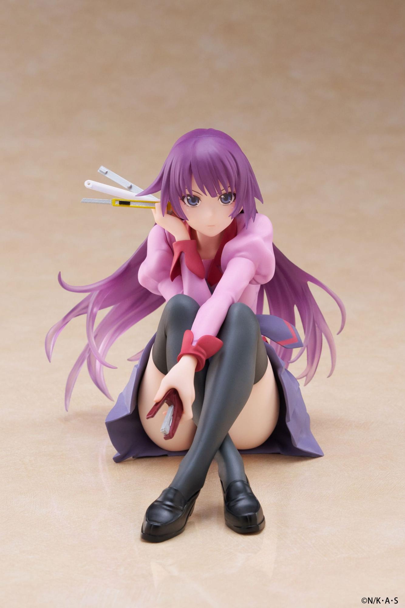 Taito - Monogatari Desktop Cute Figure Hitagi Senjougahara 13 cm TAPR451893000