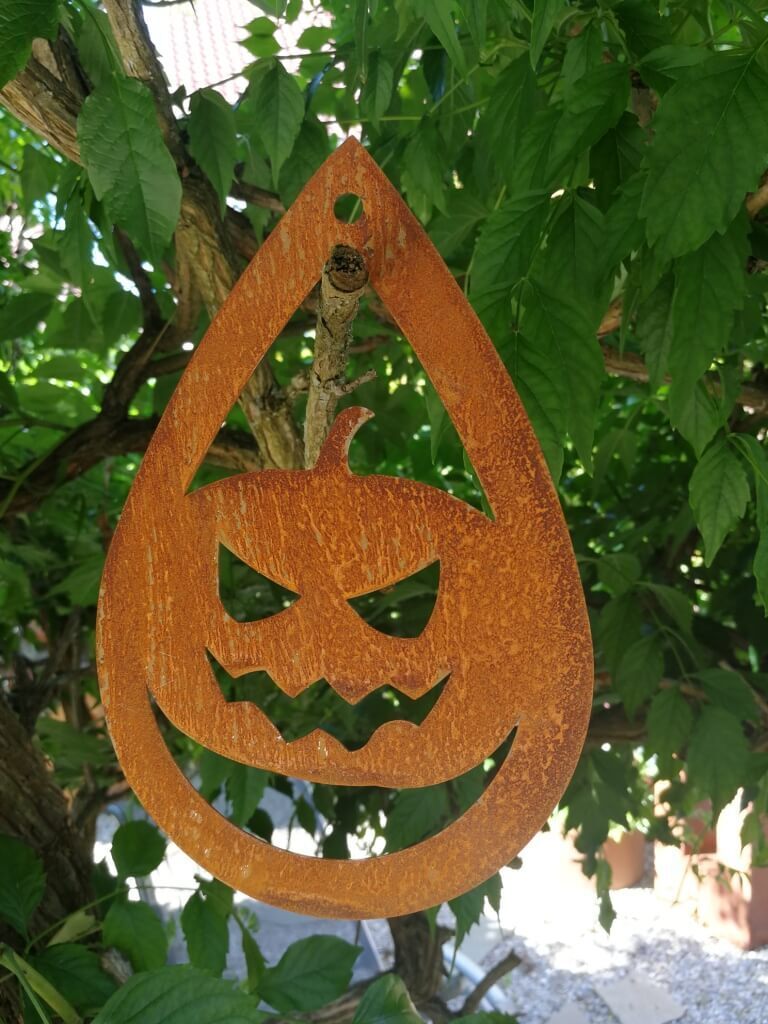 Dekoramia Edelrost Halloween Hänger Kürbis Fratze, tropfenform